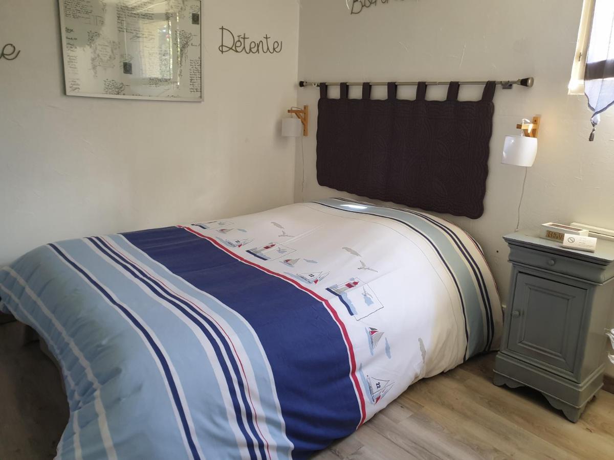 La Maison De Nacre Douvres-la-Délivrande Buitenkant foto